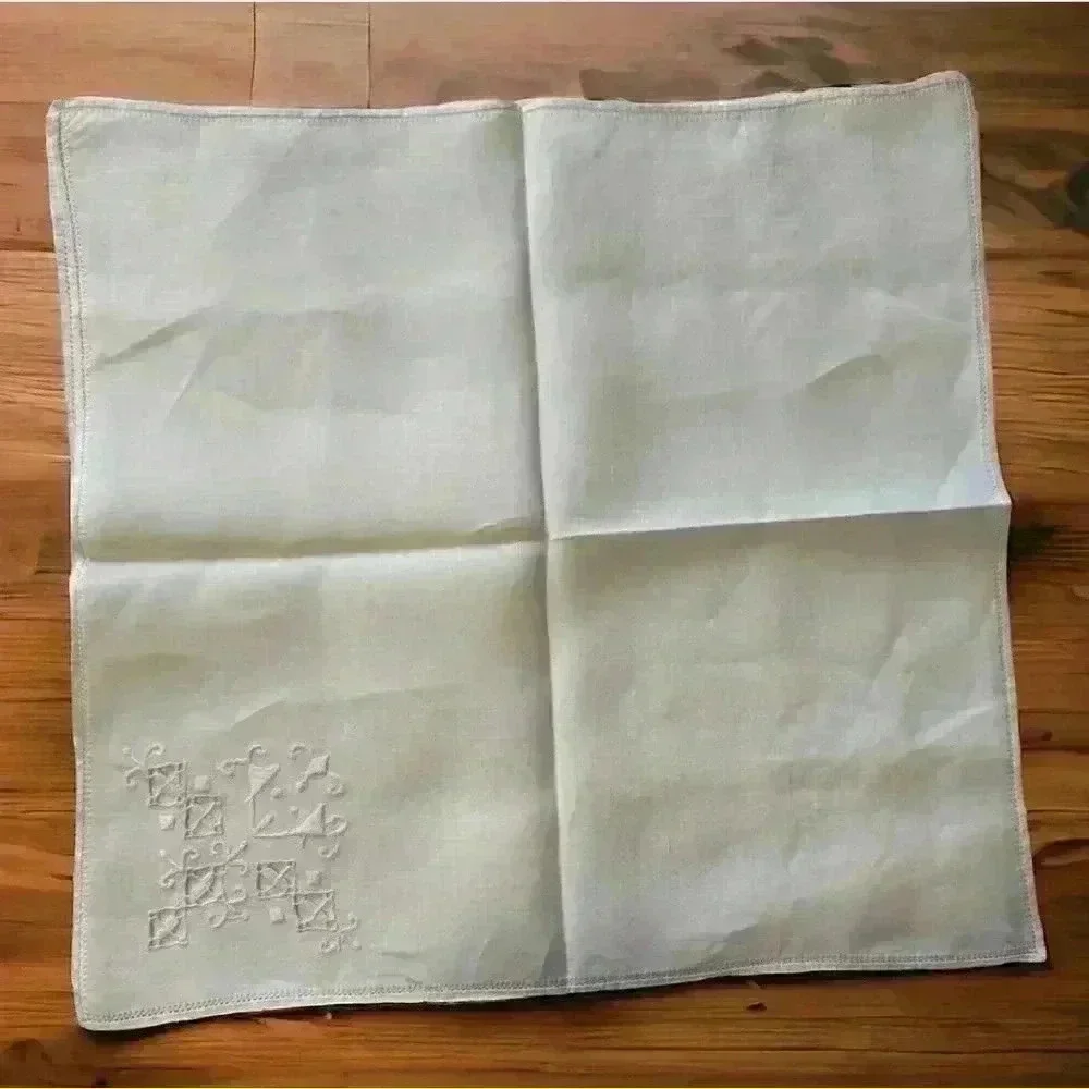 Vintage White Linen Napkins Hand Embroidered Cutwork Lace Heirloom Wedding 6 Ct